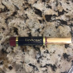 New Plum LipSense lipstick